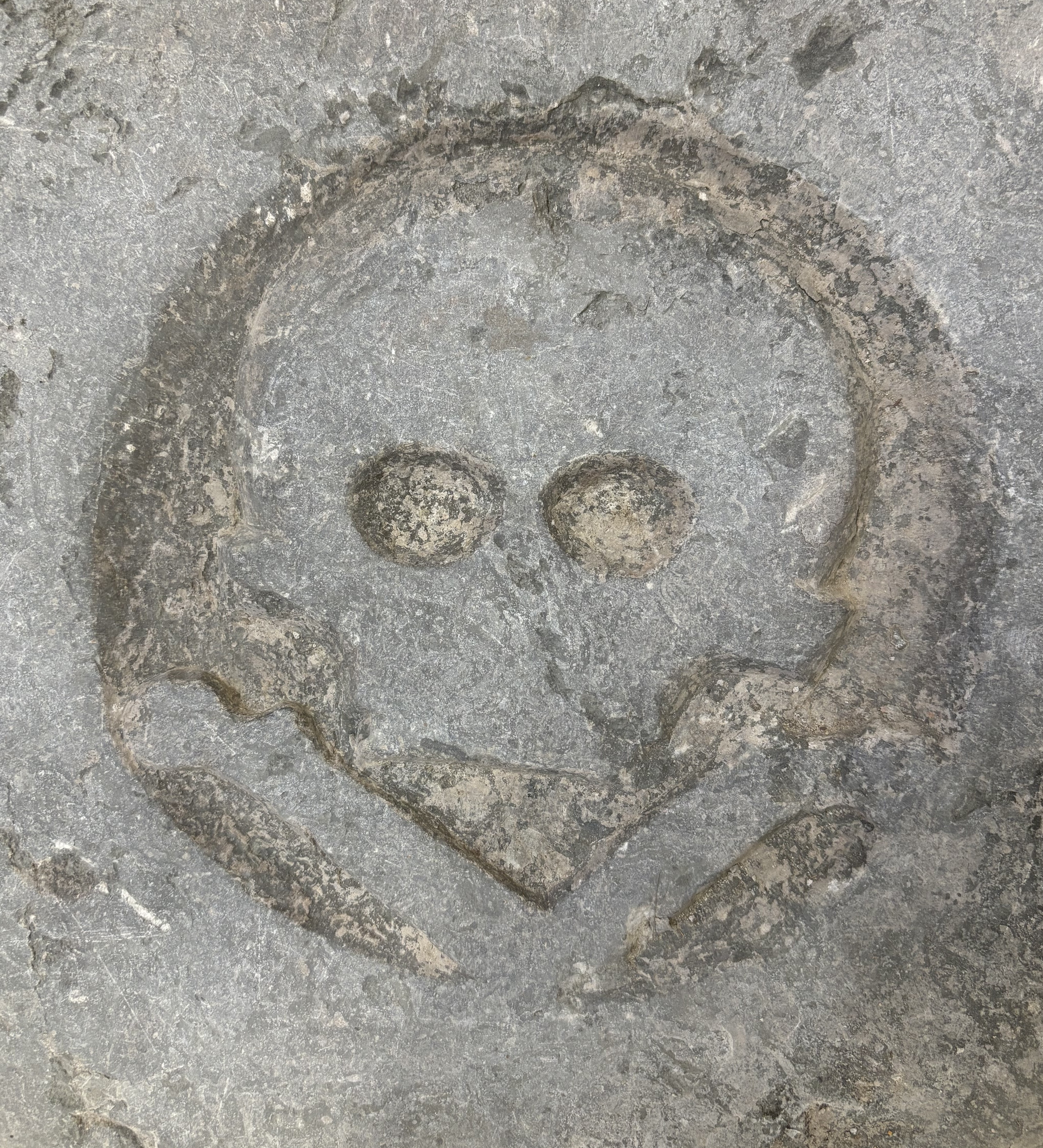 Gravhäll 145